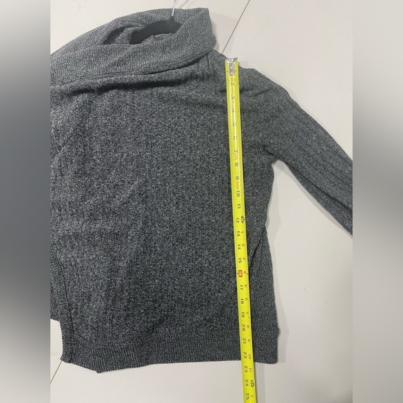 Athleta gray long sleeve wrap open front cardigan sweater women’s size XXS - Picture 9 of 13